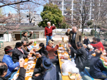 山田顧問の音頭で乾杯！