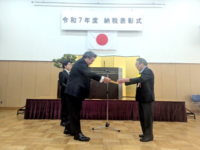 PXL_20251121_060958370.MP