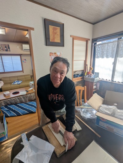 PXL_20251216_022715828