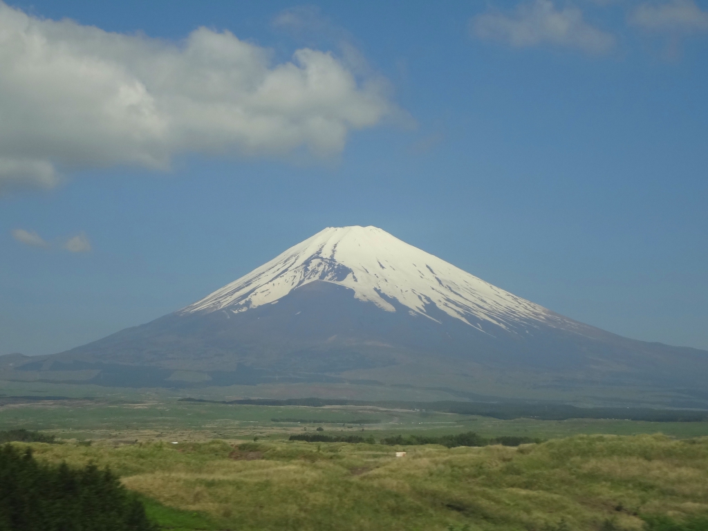 新東名からの富士山